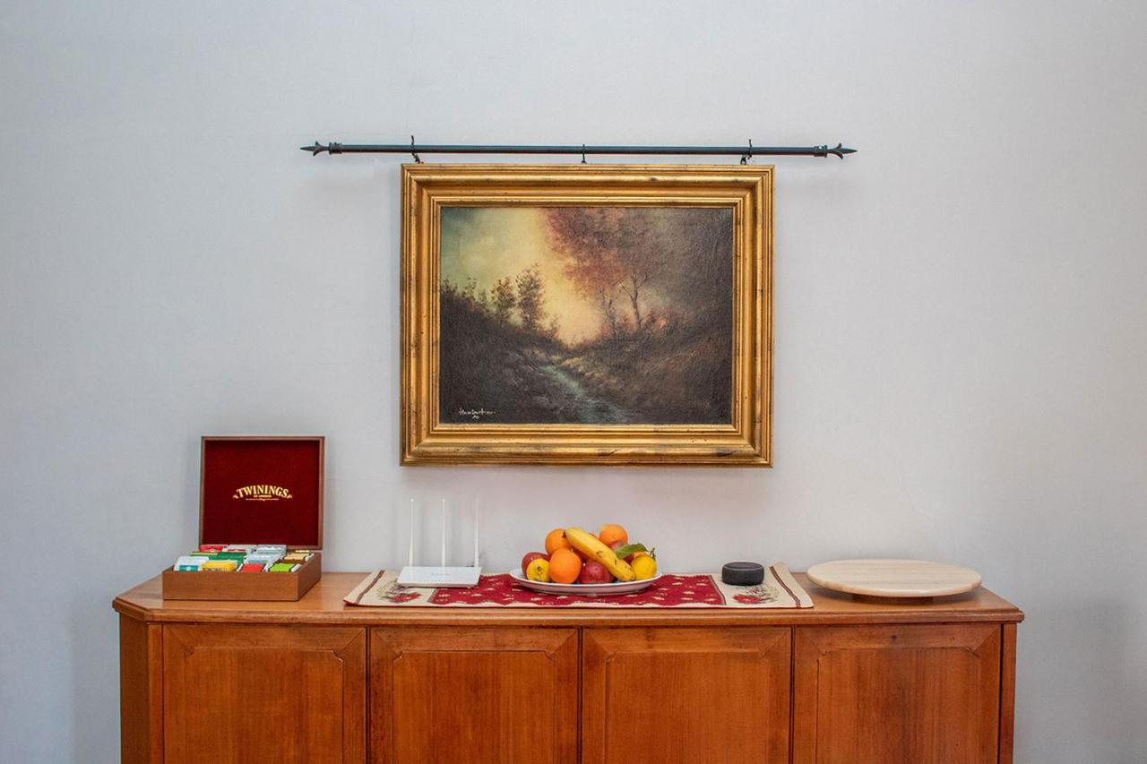 Le Stanze Del Vicere Boutique Hotel Napoli Ngoại thất bức ảnh